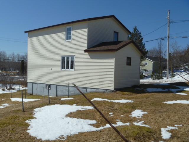 2 OSMONDS LAND, CARBONEAR, Newfoundland, Canada A1Y 1A9, ,1 BathroomBathrooms,Residential,For Sale,OSMONDS LAND,6149