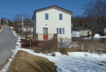 2 OSMONDS LAND, CARBONEAR, Newfoundland, Canada A1Y 1A9, ,1 BathroomBathrooms,Residential,For Sale,OSMONDS LAND,6149