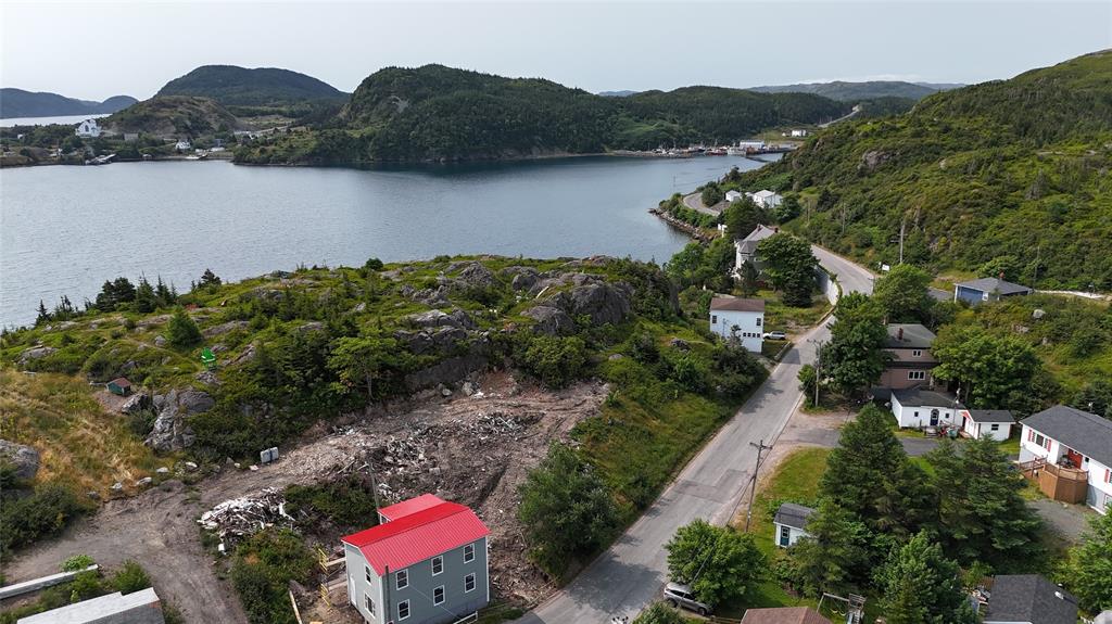 661 MAIN STREET, BURIN, Newfoundland, Canada A0E 1E0, ,1 BathroomBathrooms,Residential,For Sale,MAIN STREET,6151