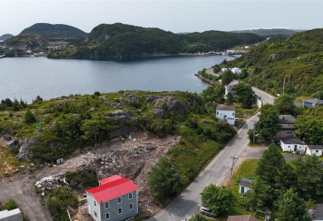 661 MAIN STREET, BURIN, Newfoundland, Canada A0E 1E0, ,1 BathroomBathrooms,Residential,For Sale,MAIN STREET,6151