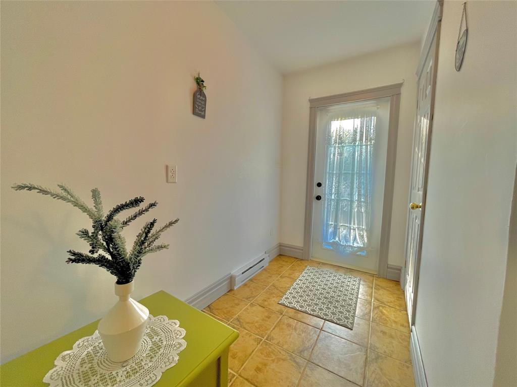 7 VARDY'S AVENUE, CLARENVILLE, Newfoundland, Canada A5A 2A4, ,7 BathroomsBathrooms,Residential,For Sale,VARDY'S AVENUE,6152