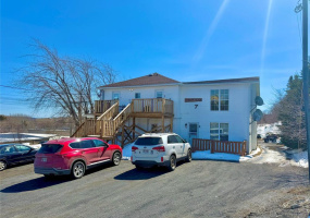 7 VARDY'S AVENUE, CLARENVILLE, Newfoundland, Canada A5A 2A4, ,7 BathroomsBathrooms,Residential,For Sale,VARDY'S AVENUE,6152