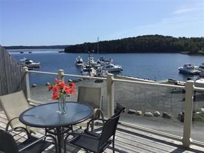 203 MARINE DRIVE, CLARENVILLE, Newfoundland, Canada A5A 1M6, ,2 BathroomsBathrooms,Commercial,For Sale,MARINE DRIVE,6154