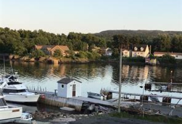 203 MARINE DRIVE, CLARENVILLE, Newfoundland, Canada A5A 1M6, ,2 BathroomsBathrooms,Commercial,For Sale,MARINE DRIVE,6154