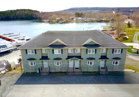 203 MARINE DRIVE, CLARENVILLE, Newfoundland, Canada A5A 1M6, ,2 BathroomsBathrooms,Commercial,For Sale,MARINE DRIVE,6154
