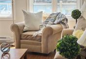 203 MARINE DRIVE, CLARENVILLE, Newfoundland, Canada A5A 1M6, ,2 BathroomsBathrooms,Commercial,For Sale,MARINE DRIVE,6154