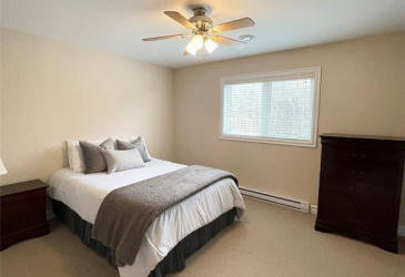 203 MARINE DRIVE, CLARENVILLE, Newfoundland, Canada A5A 1M6, ,2 BathroomsBathrooms,Commercial,For Sale,MARINE DRIVE,6154