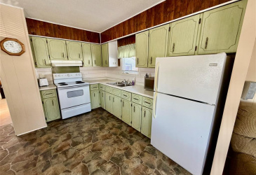 14 FAIRVIEW COURT, CLARENVILLE, Newfoundland, Canada A5A 4G5, ,1 BathroomBathrooms,Residential,For Sale,FAIRVIEW COURT,6156