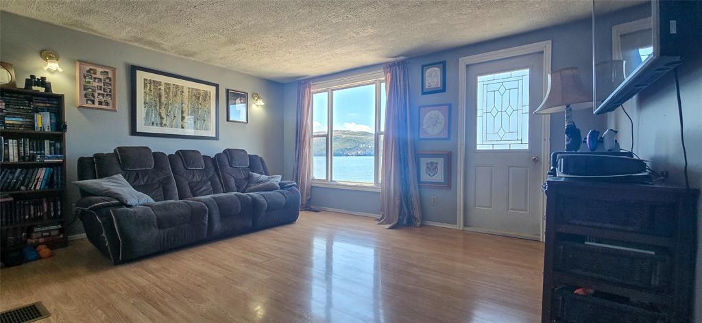 98 MAIN ROAD, BROOKSIDE, Newfoundland, Canada A0E 1C0, ,1 BathroomBathrooms,Residential,For Sale,MAIN ROAD,6157