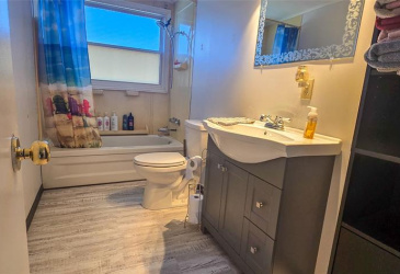 98 MAIN ROAD, BROOKSIDE, Newfoundland, Canada A0E 1C0, ,1 BathroomBathrooms,Residential,For Sale,MAIN ROAD,6157