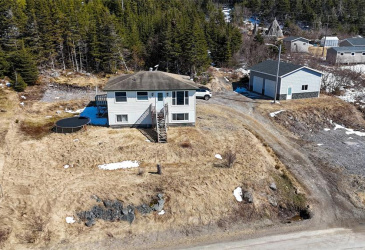 98 MAIN ROAD, BROOKSIDE, Newfoundland, Canada A0E 1C0, ,1 BathroomBathrooms,Residential,For Sale,MAIN ROAD,6157