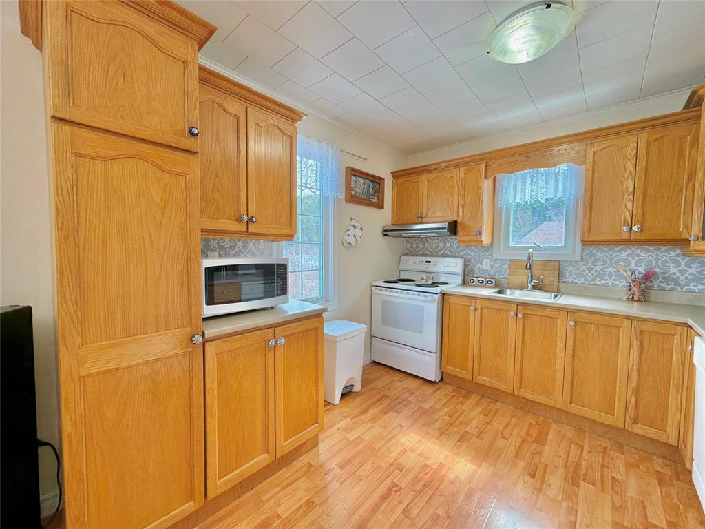 58 MOUNTAIN VIEW ROAD, SALVAGE, Newfoundland, Canada A0G 3X0, ,4 BathroomsBathrooms,Residential,For Sale,MOUNTAIN VIEW ROAD,6160