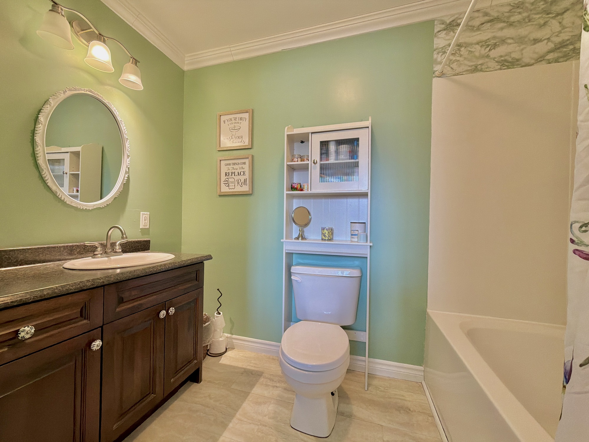 58 MOUNTAIN VIEW ROAD, SALVAGE, Newfoundland, Canada A0G 3X0, ,4 BathroomsBathrooms,Residential,For Sale,MOUNTAIN VIEW ROAD,6160