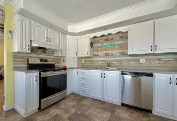 58 MOUNTAIN VIEW ROAD, SALVAGE, Newfoundland, Canada A0G 3X0, ,4 BathroomsBathrooms,Residential,For Sale,MOUNTAIN VIEW ROAD,6160