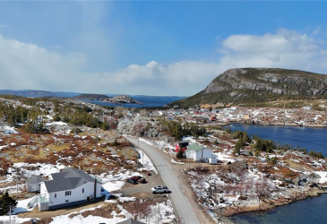 58 MOUNTAIN VIEW ROAD, SALVAGE, Newfoundland, Canada A0G 3X0, ,4 BathroomsBathrooms,Residential,For Sale,MOUNTAIN VIEW ROAD,6160
