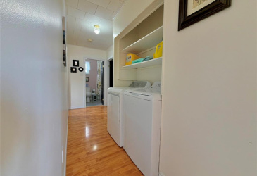 58 MOUNTAIN VIEW ROAD, SALVAGE, Newfoundland, Canada A0G 3X0, ,4 BathroomsBathrooms,Residential,For Sale,MOUNTAIN VIEW ROAD,6160