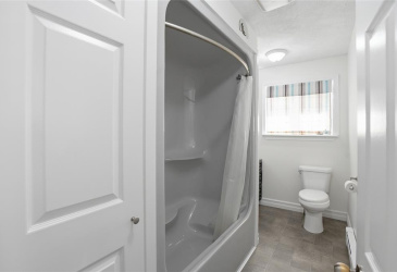 13 AUGUSTUS DRIVE, BURIN BAY ARM, Newfoundland, Canada A0E 1G0, ,3 BathroomsBathrooms,Residential,For Sale,AUGUSTUS DRIVE,6161