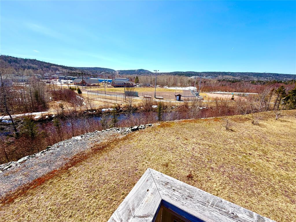 5 ELIZABETH PLACE, CLARENVILLE, Newfoundland, Canada A5A 0C8, ,2 BathroomsBathrooms,Residential,For Sale,ELIZABETH PLACE,6162