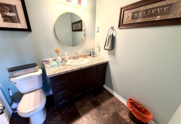 5 ELIZABETH PLACE, CLARENVILLE, Newfoundland, Canada A5A 0C8, ,2 BathroomsBathrooms,Residential,For Sale,ELIZABETH PLACE,6162