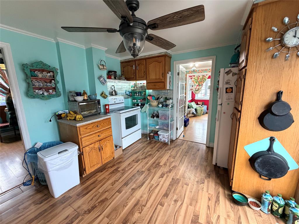 11 SOUTHERN COVE ROAD, CHAPEL ARM, Newfoundland, Canada A0B 1L0, ,1 BathroomBathrooms,Residential,For Sale,SOUTHERN COVE ROAD,6163