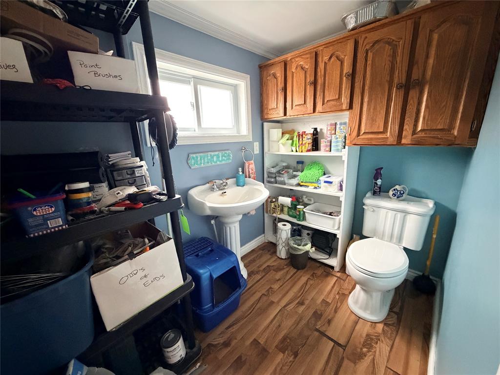 11 SOUTHERN COVE ROAD, CHAPEL ARM, Newfoundland, Canada A0B 1L0, ,1 BathroomBathrooms,Residential,For Sale,SOUTHERN COVE ROAD,6163