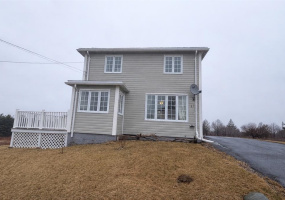 11 SOUTHERN COVE ROAD, CHAPEL ARM, Newfoundland, Canada A0B 1L0, ,1 BathroomBathrooms,Residential,For Sale,SOUTHERN COVE ROAD,6163