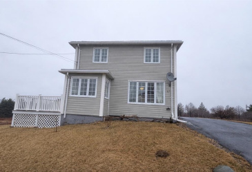 11 SOUTHERN COVE ROAD, CHAPEL ARM, Newfoundland, Canada A0B 1L0, ,1 BathroomBathrooms,Residential,For Sale,SOUTHERN COVE ROAD,6163