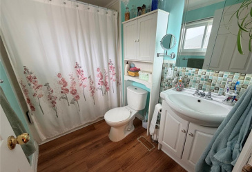 11 SOUTHERN COVE ROAD, CHAPEL ARM, Newfoundland, Canada A0B 1L0, ,1 BathroomBathrooms,Residential,For Sale,SOUTHERN COVE ROAD,6163