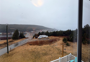11 SOUTHERN COVE ROAD, CHAPEL ARM, Newfoundland, Canada A0B 1L0, ,1 BathroomBathrooms,Residential,For Sale,SOUTHERN COVE ROAD,6163
