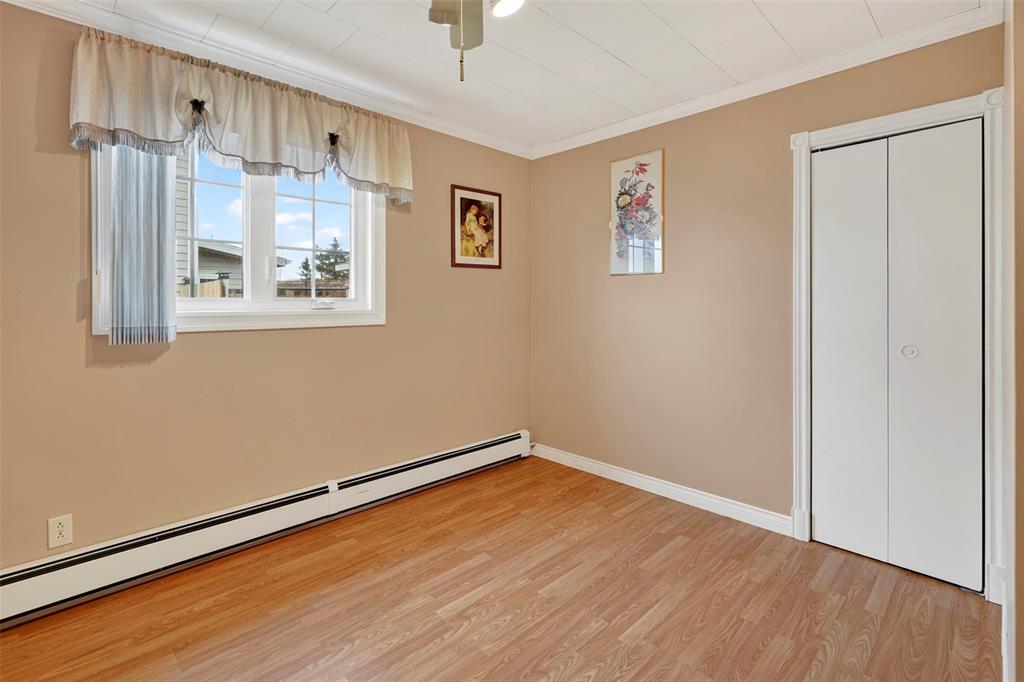 218 GEORGE MERCER DRIVE, BAY ROBERTS, Newfoundland, Canada A0A 1X0, ,1 BathroomBathrooms,Residential,For Sale,GEORGE MERCER DRIVE,6166