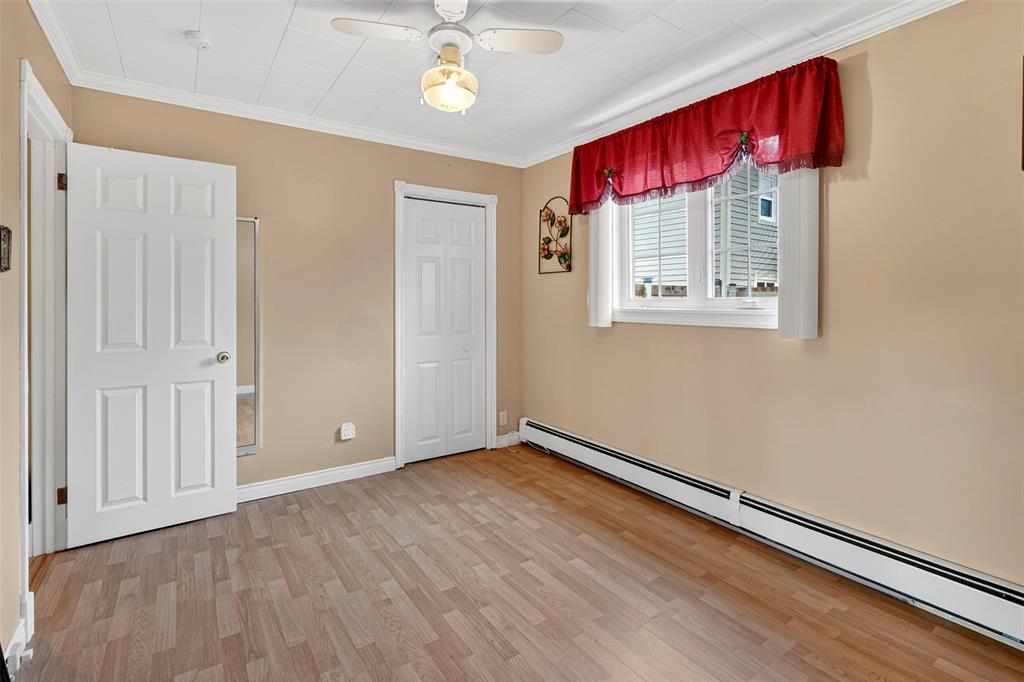 218 GEORGE MERCER DRIVE, BAY ROBERTS, Newfoundland, Canada A0A 1X0, ,1 BathroomBathrooms,Residential,For Sale,GEORGE MERCER DRIVE,6166