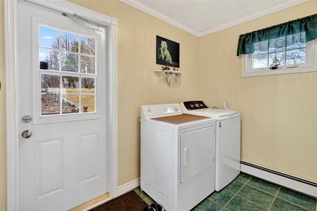 218 GEORGE MERCER DRIVE, BAY ROBERTS, Newfoundland, Canada A0A 1X0, ,1 BathroomBathrooms,Residential,For Sale,GEORGE MERCER DRIVE,6166