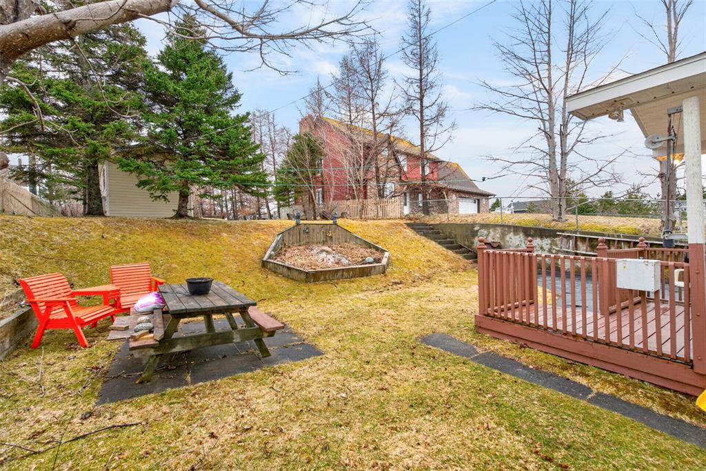 218 GEORGE MERCER DRIVE, BAY ROBERTS, Newfoundland, Canada A0A 1X0, ,1 BathroomBathrooms,Residential,For Sale,GEORGE MERCER DRIVE,6166