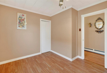 218 GEORGE MERCER DRIVE, BAY ROBERTS, Newfoundland, Canada A0A 1X0, ,1 BathroomBathrooms,Residential,For Sale,GEORGE MERCER DRIVE,6166