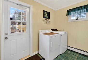 218 GEORGE MERCER DRIVE, BAY ROBERTS, Newfoundland, Canada A0A 1X0, ,1 BathroomBathrooms,Residential,For Sale,GEORGE MERCER DRIVE,6166