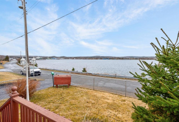218 GEORGE MERCER DRIVE, BAY ROBERTS, Newfoundland, Canada A0A 1X0, ,1 BathroomBathrooms,Residential,For Sale,GEORGE MERCER DRIVE,6166