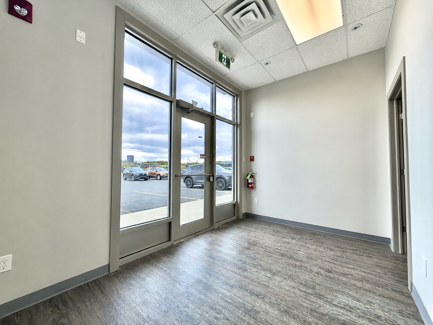 57-59 THOMPSON STREET, CLARENVILLE, Newfoundland, Canada A5A 1Y9, ,0,Commercial,For Rent,THOMPSON STREET,6170