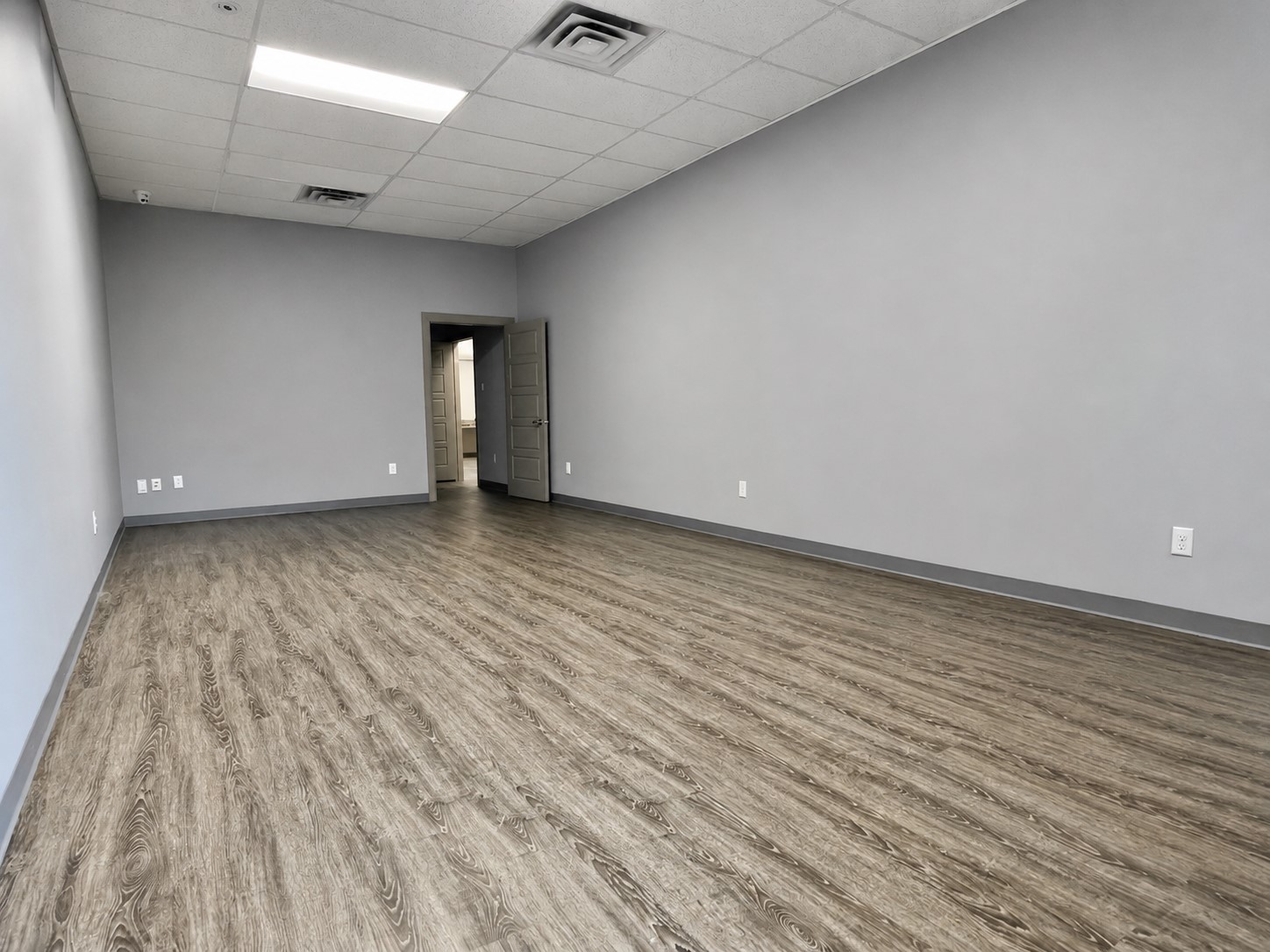 57-59 THOMPSON STREET, CLARENVILLE, Newfoundland, Canada A5A 1Y9, ,0,Commercial,For Rent,THOMPSON STREET,6170