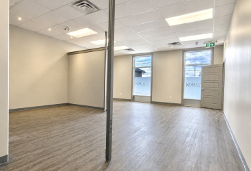 57-59 THOMPSON STREET, CLARENVILLE, Newfoundland, Canada A5A 1Y9, ,0,Commercial,For Rent,THOMPSON STREET,6170
