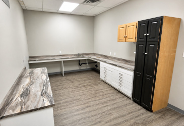 57-59 THOMPSON STREET, CLARENVILLE, Newfoundland, Canada A5A 1Y9, ,0,Commercial,For Rent,THOMPSON STREET,6170
