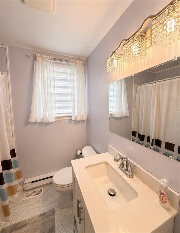 4 STRONGS ROAD, CLARENVILLE, Newfoundland, Canada A5A 1X7, ,1 BathroomBathrooms,Residential,For Sale,STRONGS ROAD,6171