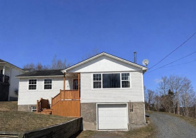 4 STRONGS ROAD, CLARENVILLE, Newfoundland, Canada A5A 1X7, ,1 BathroomBathrooms,Residential,For Sale,STRONGS ROAD,6171