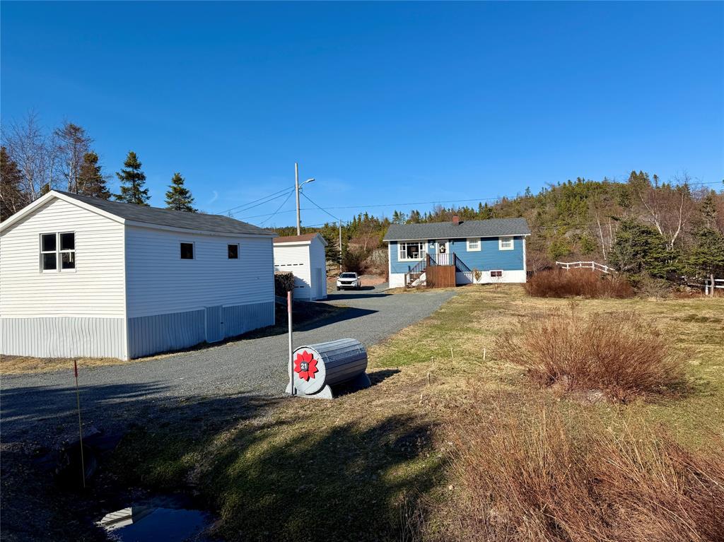 21 MAIN ROAD, HICKMAN'S HARBOUR, Newfoundland, Canada A0C 1P0, ,1 BathroomBathrooms,Residential,For Sale,MAIN ROAD,6173