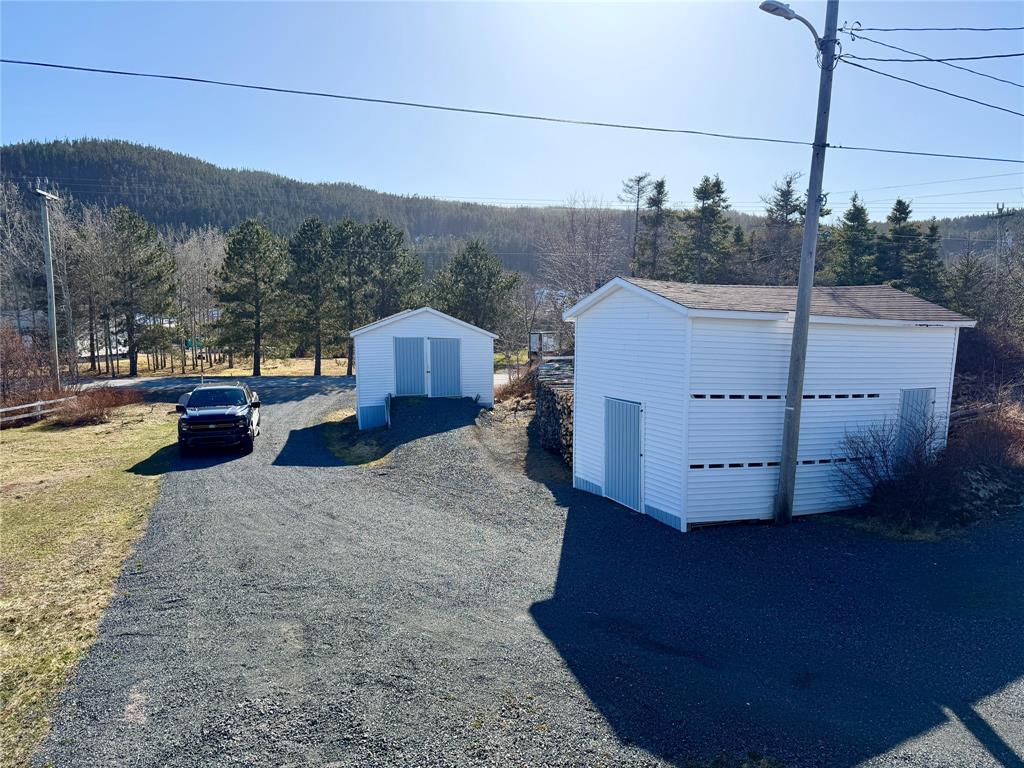 21 MAIN ROAD, HICKMAN'S HARBOUR, Newfoundland, Canada A0C 1P0, ,1 BathroomBathrooms,Residential,For Sale,MAIN ROAD,6173