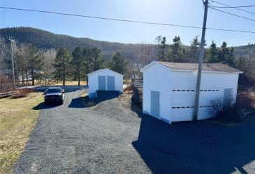 21 MAIN ROAD, HICKMAN'S HARBOUR, Newfoundland, Canada A0C 1P0, ,1 BathroomBathrooms,Residential,For Sale,MAIN ROAD,6173