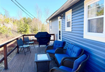21 MAIN ROAD, HICKMAN'S HARBOUR, Newfoundland, Canada A0C 1P0, ,1 BathroomBathrooms,Residential,For Sale,MAIN ROAD,6173