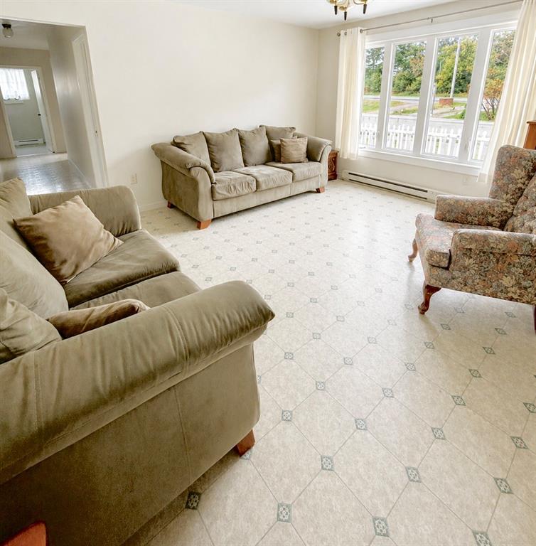 27 MAIN ROAD, TRINITY, Newfoundland, Canada A0C 2S0, ,3 BathroomsBathrooms,Residential,For Sale,MAIN ROAD,6175