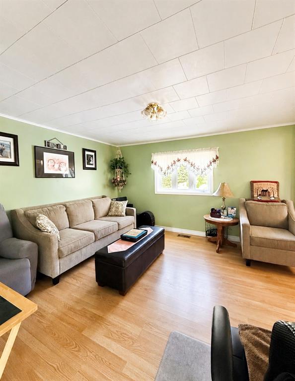 372 MAIN ROAD, SUNNYSIDE, Newfoundland, Canada A0B 3J0, ,1 BathroomBathrooms,Residential,For Sale,MAIN ROAD,6177