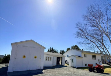 372 MAIN ROAD, SUNNYSIDE, Newfoundland, Canada A0B 3J0, ,1 BathroomBathrooms,Residential,For Sale,MAIN ROAD,6177