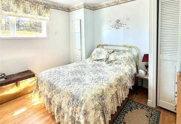 372 MAIN ROAD, SUNNYSIDE, Newfoundland, Canada A0B 3J0, ,1 BathroomBathrooms,Residential,For Sale,MAIN ROAD,6177 372 MAIN ROAD, SUNNYSIDE, Newfoundland, Canada A0B 3J0, ,1 BathroomBathrooms,Residential,For Sale,MAIN ROAD,6177